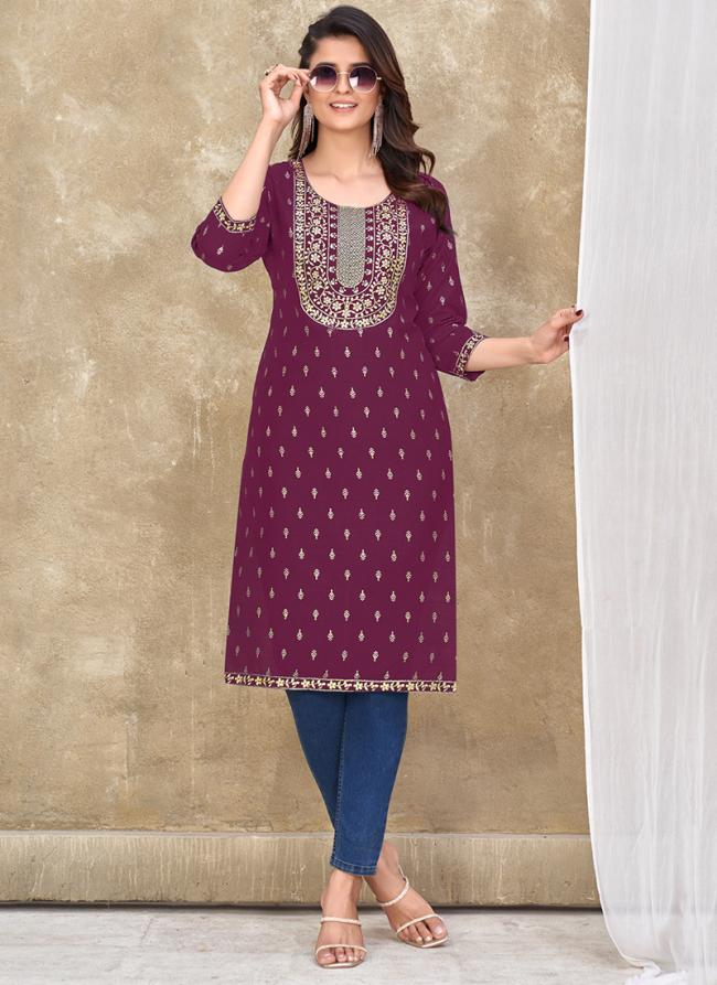 Magic Slub Magenta Festival Wear Foil Print Readymade Kurti